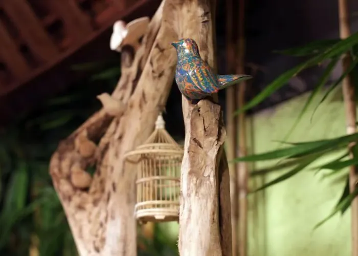 ゲストハウス Bird